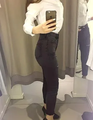 Divine Filipina